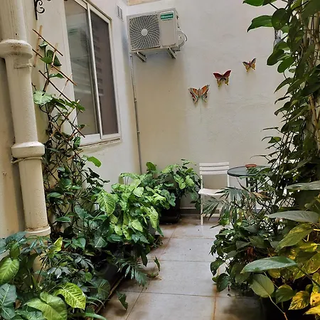 Mini With Private Kitchen & Bathroom Apartment Msida