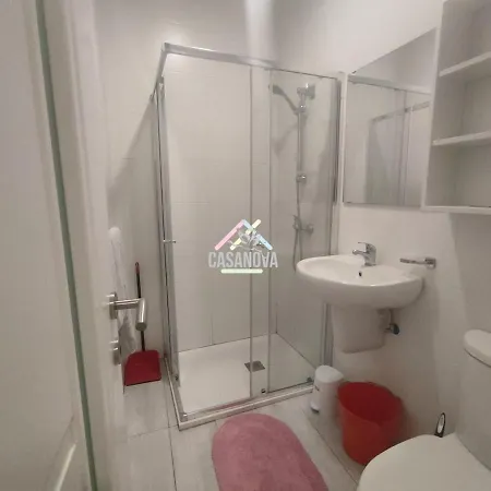 Mini With Private Kitchen & Bathroom Апартаменты