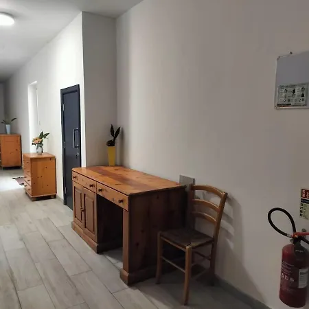 Mini With Private Kitchen & Bathroom